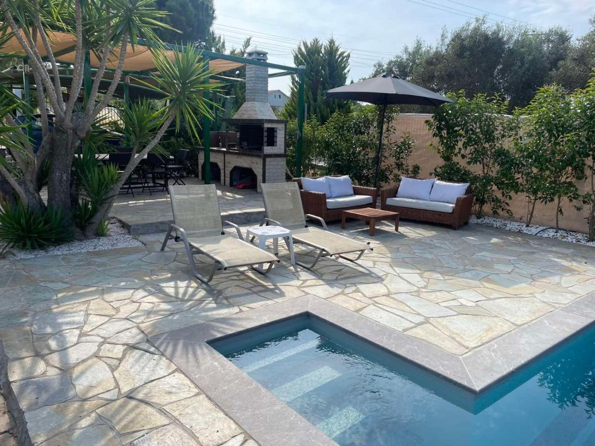 Vila Kalimera Private Pool Néa Poteídaia Eksteriør bilde